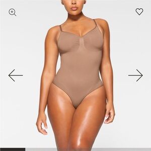 SKIMS Sculpting Bodysuit Brief With Snaps Sienna Size 4X/5X